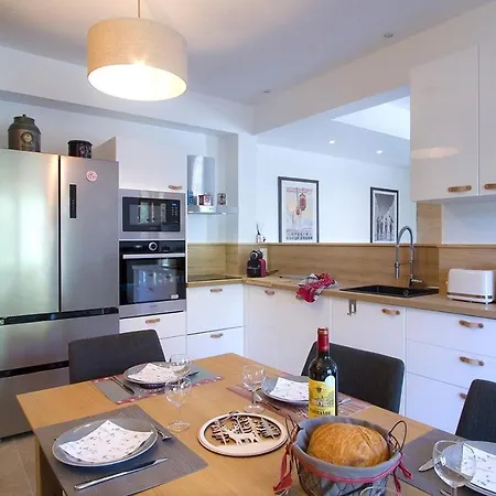 Apartment Sorbier By Leavetown Vacations